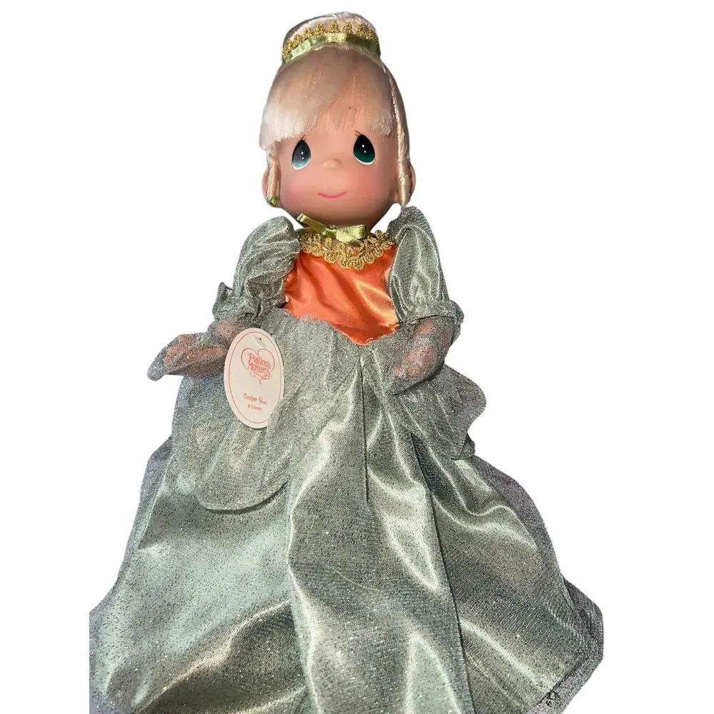 Cinderella Disney parks Pumpkin Cinder-Boo princess Precious Moments Doll whimsy